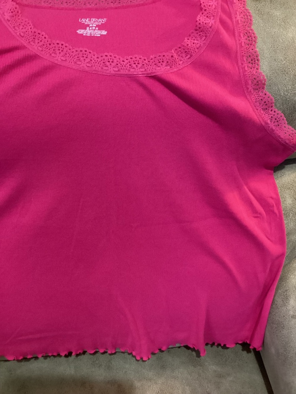 Lane Bryant 22/24 Hot pink lace trim tank New no tag